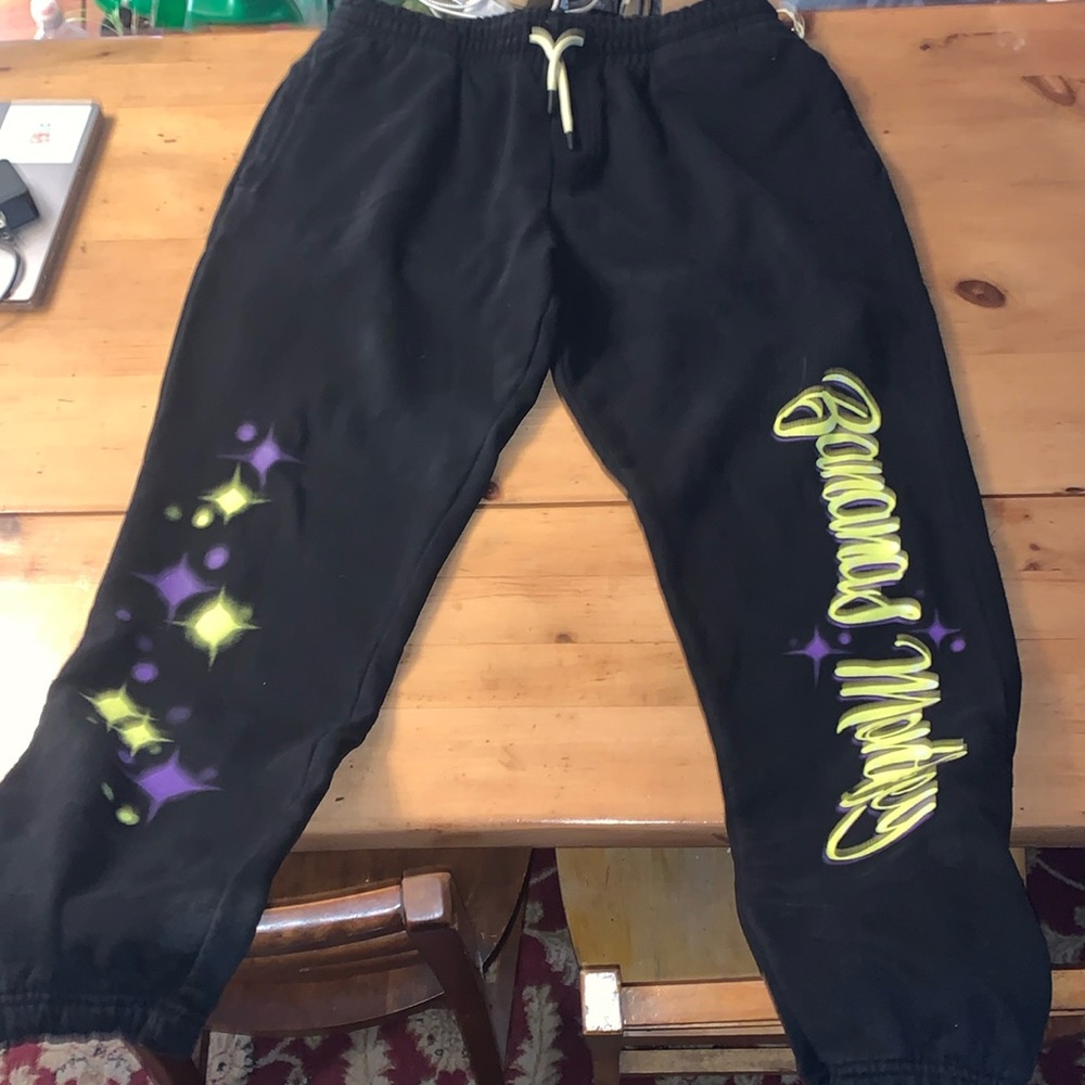 NWT- BANANAS MONKEY 🙊 🍌- size XL- Logo Full Length Joggers!